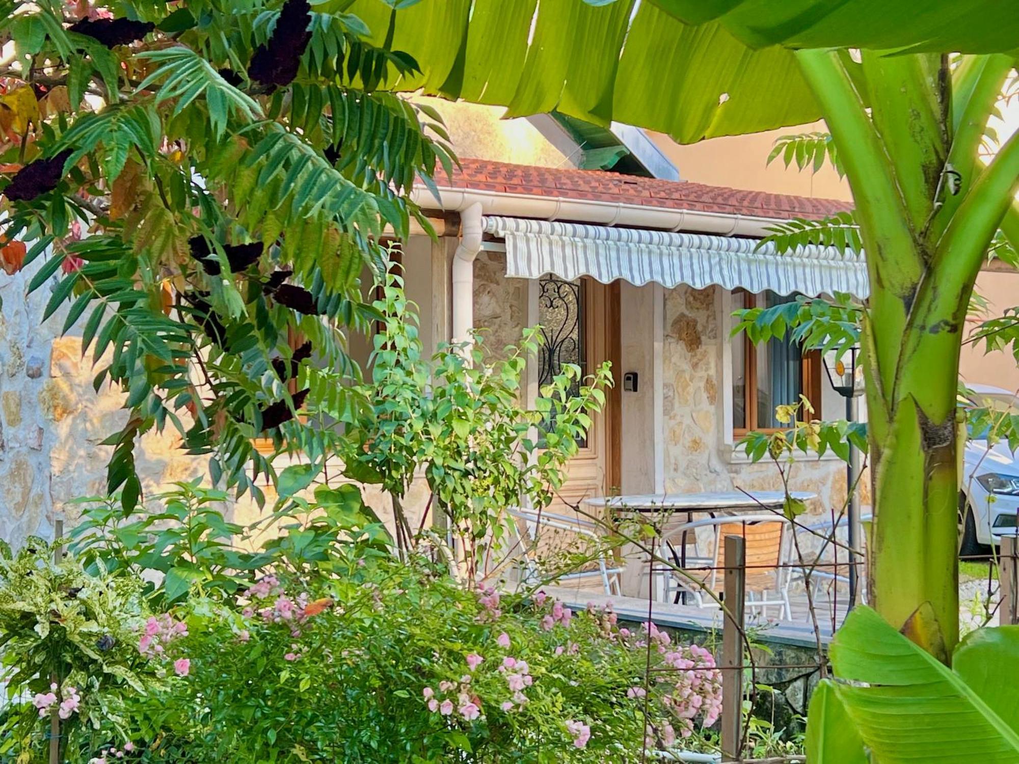 Joumana Tourisme Villa Gouvernes Buitenkant foto